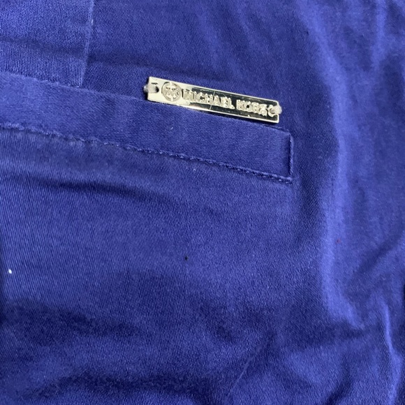 //3 for $15// Michael Kors Shorts - Picture 3 of 4